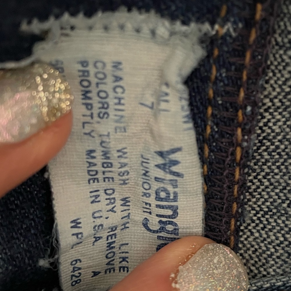 Vintage Women’s Wrangler Jeans - 24 inch waist. - Picture 2 of 6